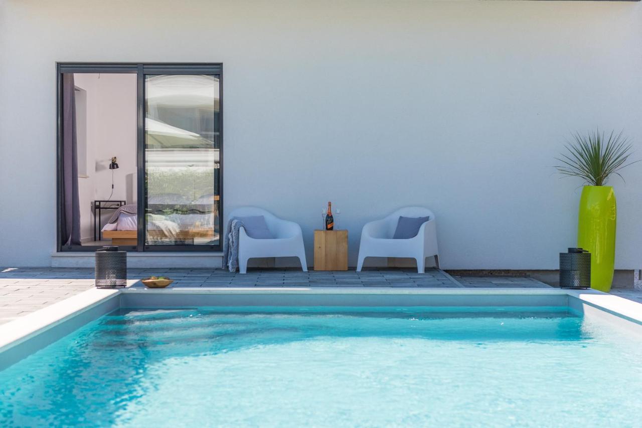 Villa Olea With Heated Pool And Jacuzzi Sukošan Eksteriør billede
