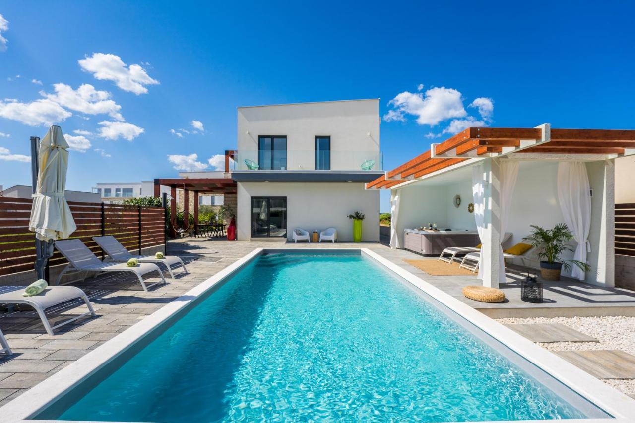 Villa Olea With Heated Pool And Jacuzzi Sukošan Eksteriør billede