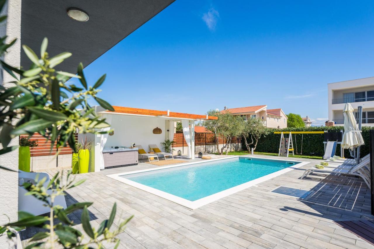 Villa Olea With Heated Pool And Jacuzzi Sukošan Eksteriør billede